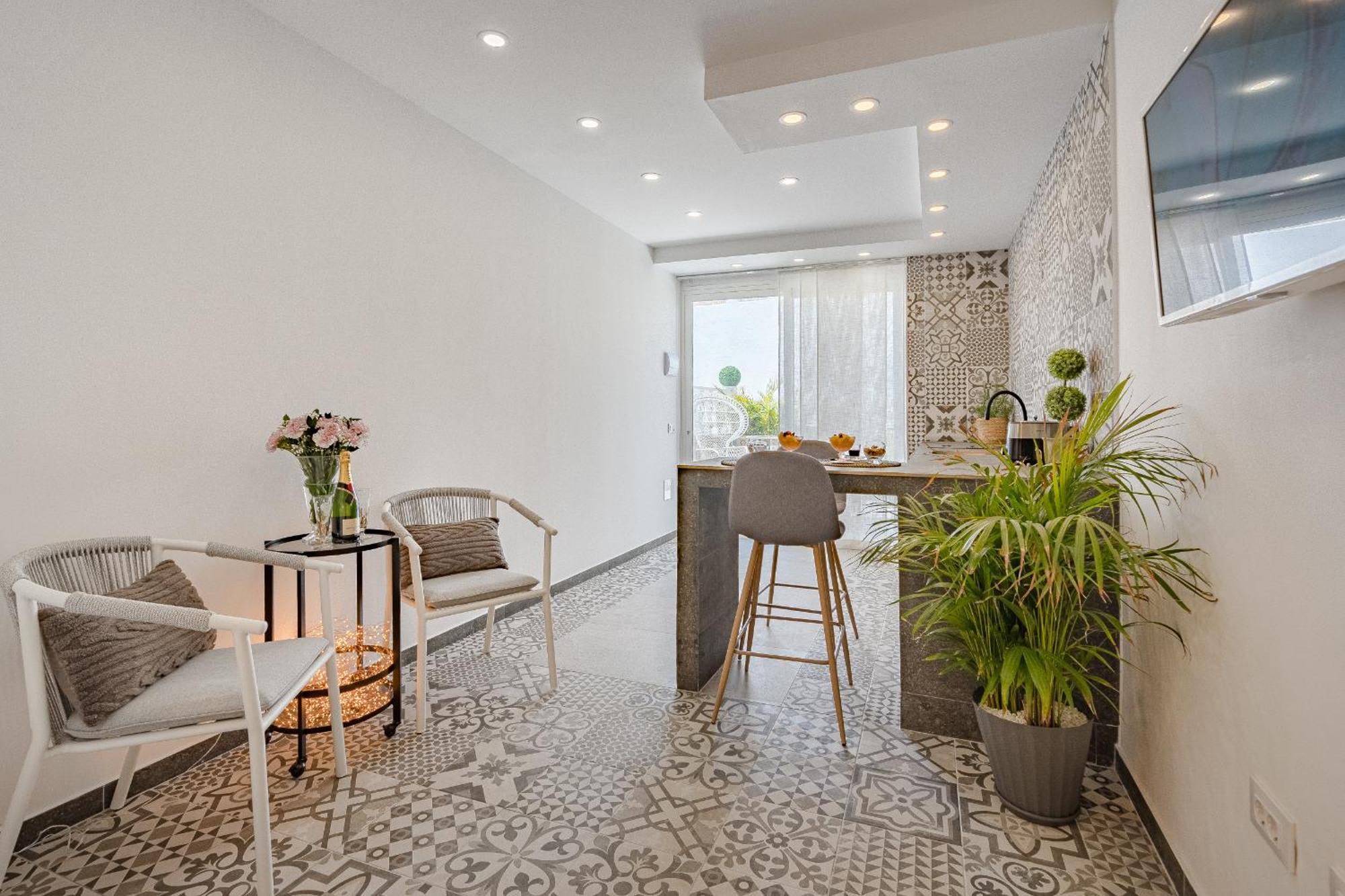 Margot Holiday Suite Callao Salvaje Exterior foto